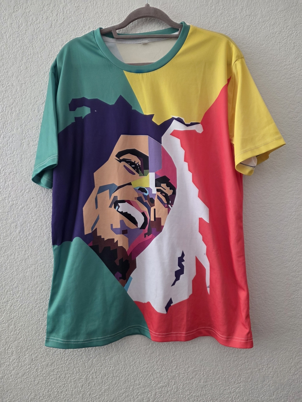 Multicolor Graphic Men’s T-Shirt - Vibrant Portrait Print Of Bob Marley
